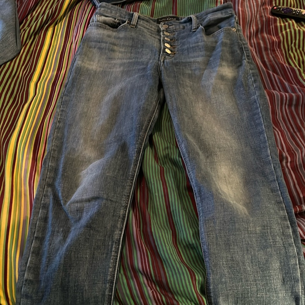 Lucky brand button front size 8 jeans
